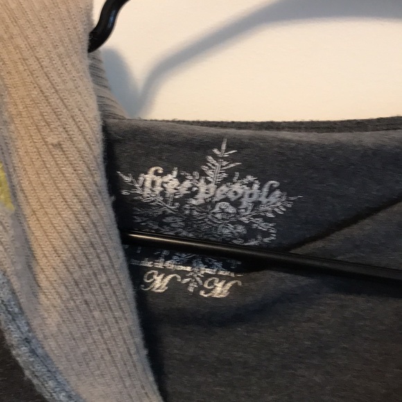 Free People Top size med - Picture 3 of 3